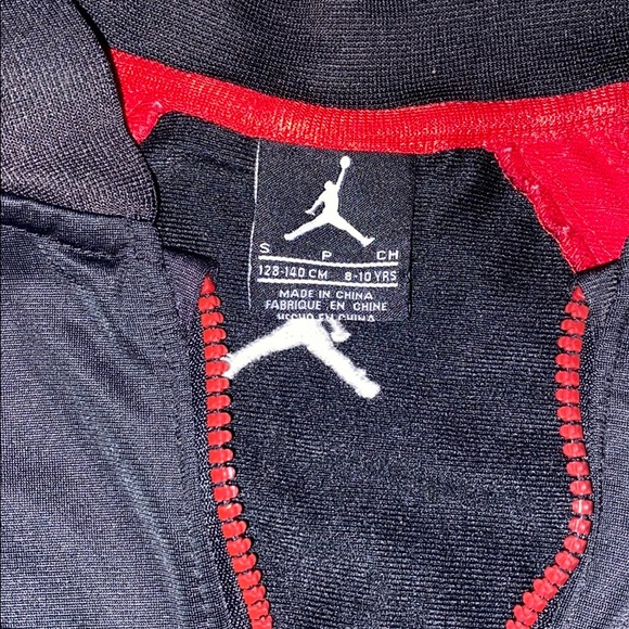 Classic Air Jordan jacket- boys S (8-10) EUC - Picture 2 of 9